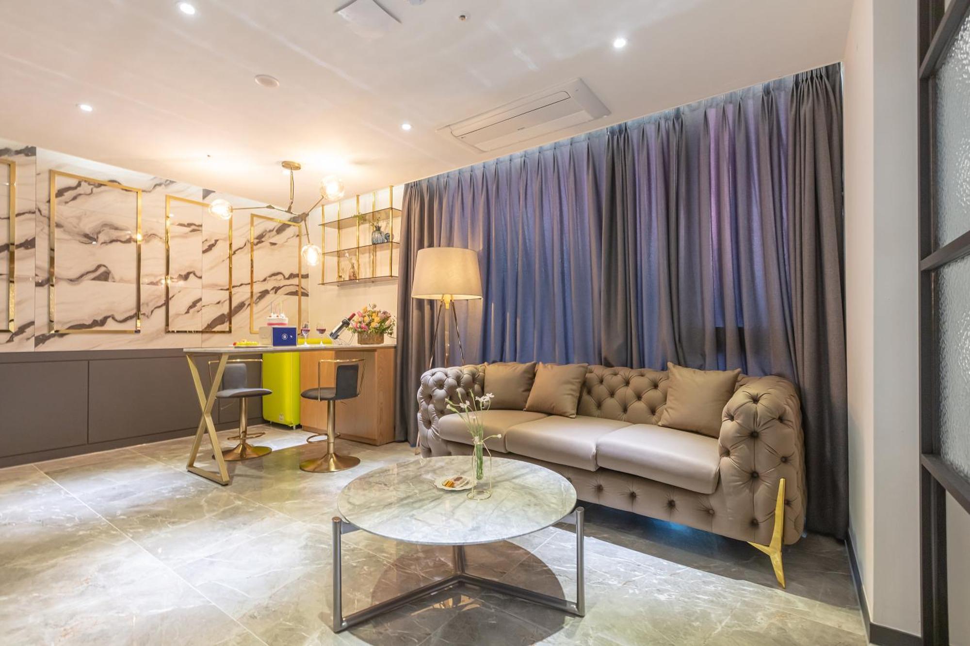 Nomad Hotel Gimhae Bagian luar foto